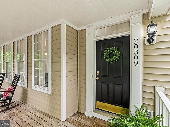4th image of 20309 Vermeer St