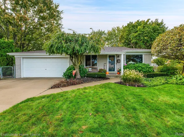 11634 Ina Dr, Sterling Heights, MI 48312