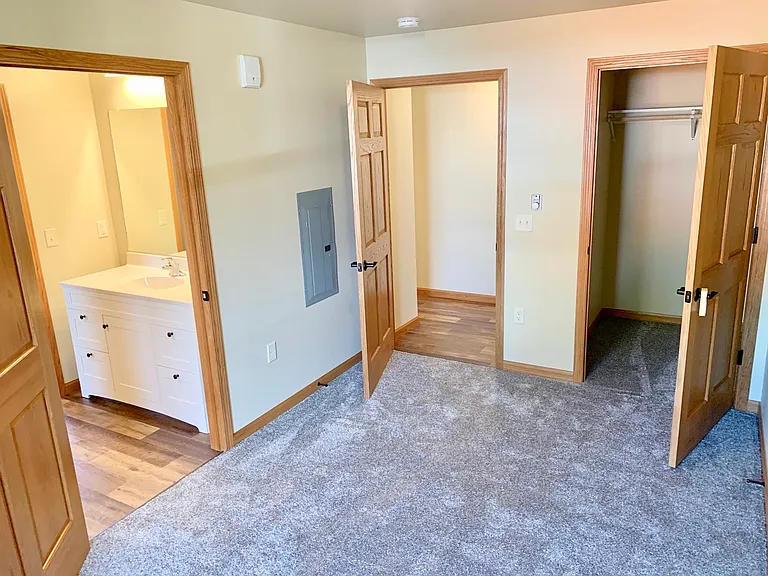 2417 Jackson St #6 — Photo 7