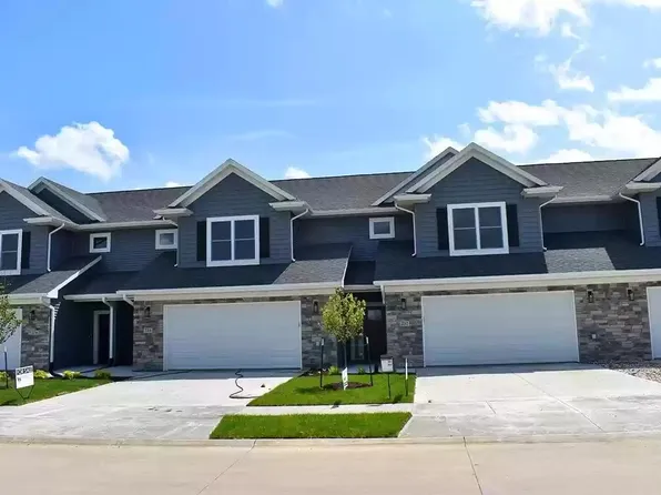 2212 Eversull Ln, North Liberty, IA 52317