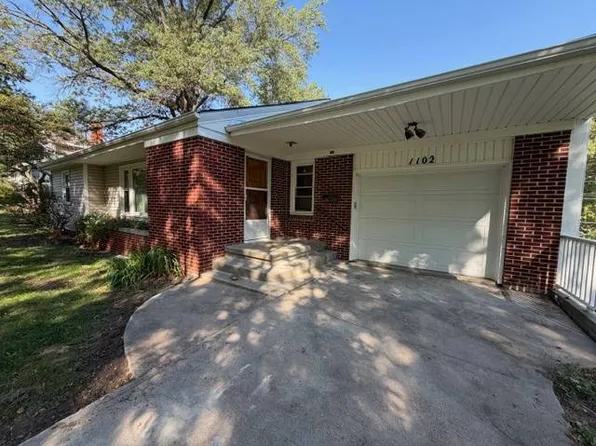 1102 Maple St, Tarkio, MO 64491