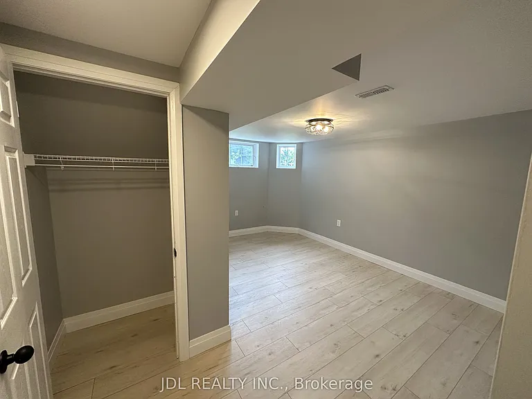 46 Monique Cres N #BASEMENT — Photo 9