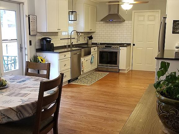 Dining Room to Kitchen