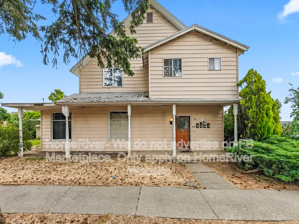 201 5th St #2, Cheney, WA 99004