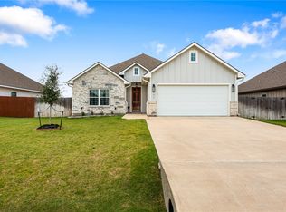401 Brazos Bnd, Snook, TX 77878