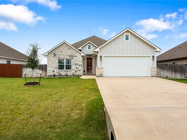 401 Brazos Bnd, Snook, TX 77878