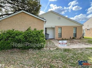 5084 Cumberland Cove Dr, Baton Rouge, LA 70817
