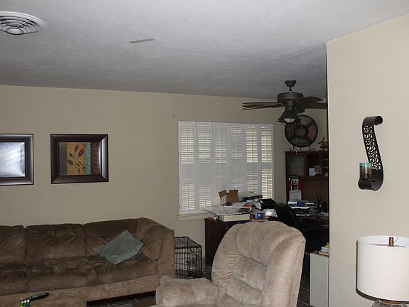 5th image of 1705 W Lovers Ln