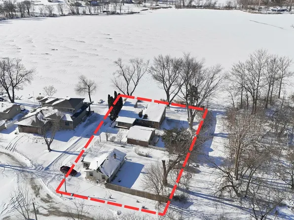 5360 S Highpoint Dr, Albion, IN 46701