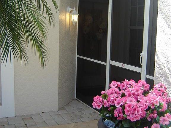 3rd image of 12766 Devonshire Lakes CIR
