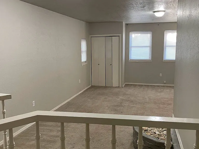 1807 Comanche St NW — Photo 21