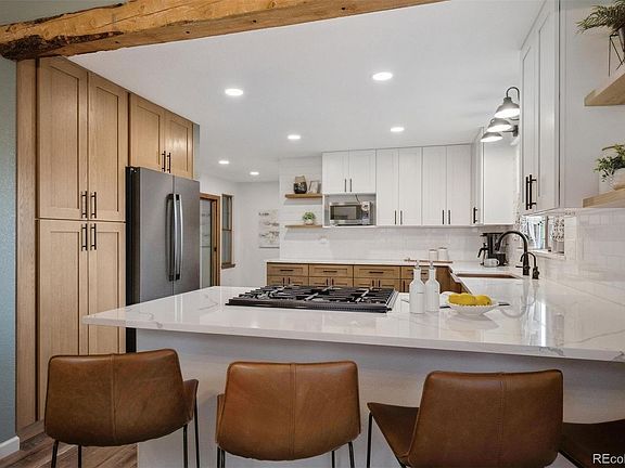 3rd image of 6928 Iris Street