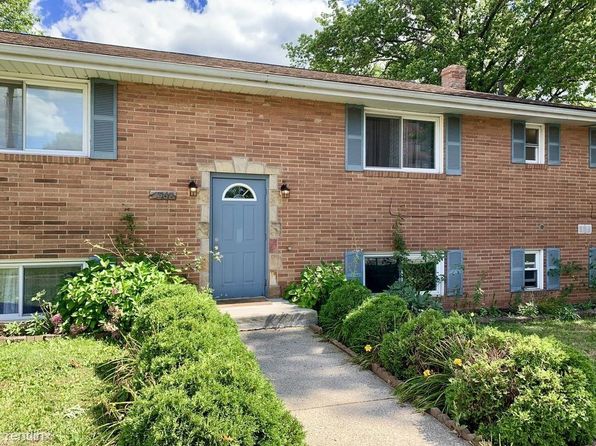 2567 2nd St APT 4
