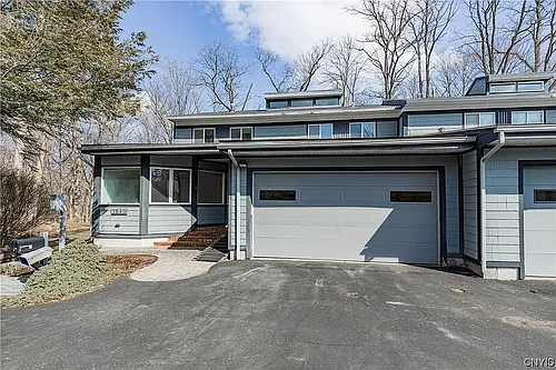 7520 Spectrum Way Photo 1