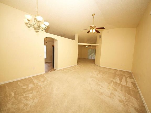 3rd image of 329 Dahoon Holly Dr