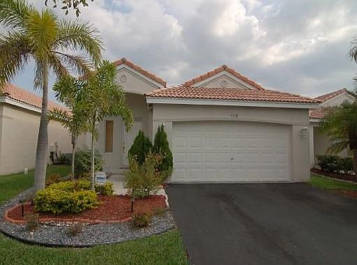 1st image of 4448 Blossom Ln