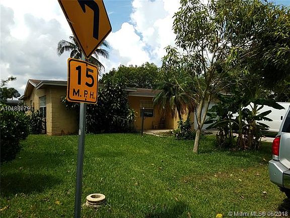 2nd image of 6250 SW 9th St