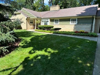 2328 West Acacia ROAD, Glendale, WI, 53209