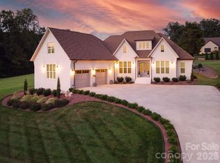4413 Holly Cir NE, Conover, NC 28613