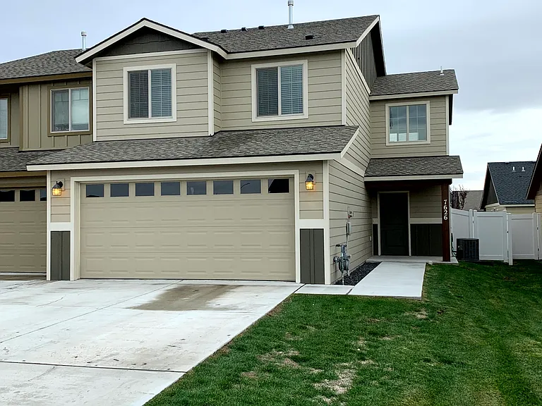 Columbia Villa & Cove — Photo 159