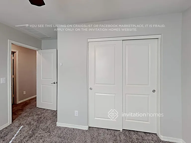 8020 W Agora Ln — Photo 17