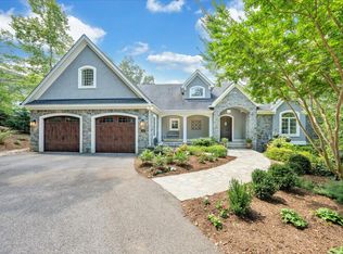 2512 Lakewood Forest Rd, Moneta, VA 24121