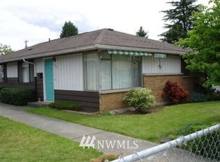 9224-9226 17th Ave SW, Seattle, WA 98106