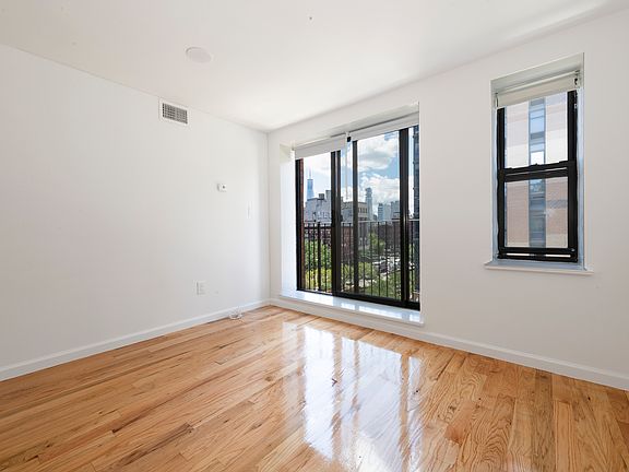 4th image of 108 Ludlow St Ste 5C