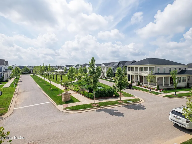 6024 Passionflower Dr — Photo 11
