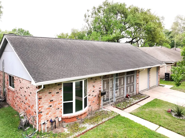 8335 Langdon Ln — Photo 27