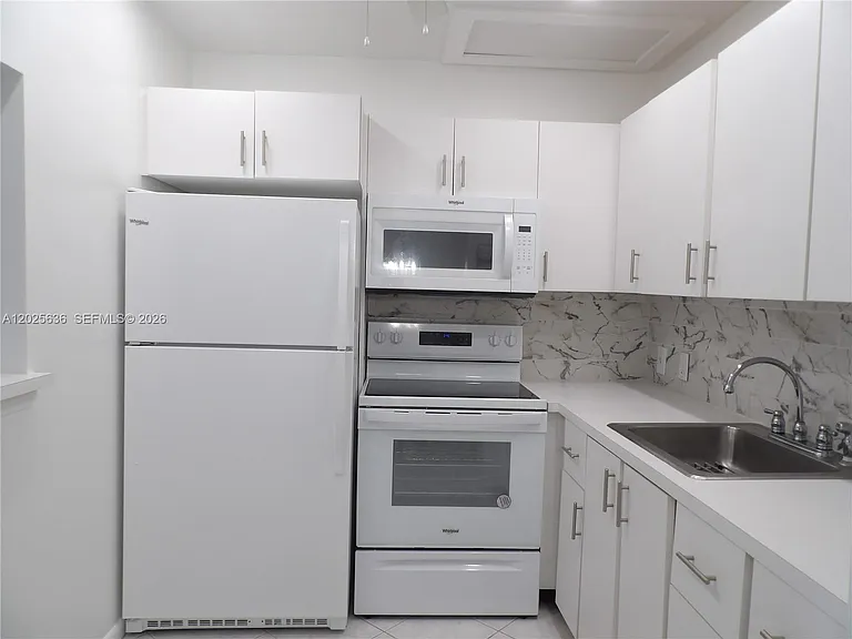 77 Preston Way #B-77 — Photo 12