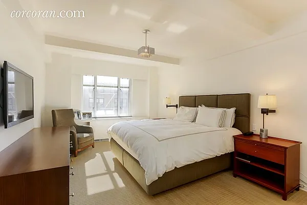 Sold by Corcoran | media 5