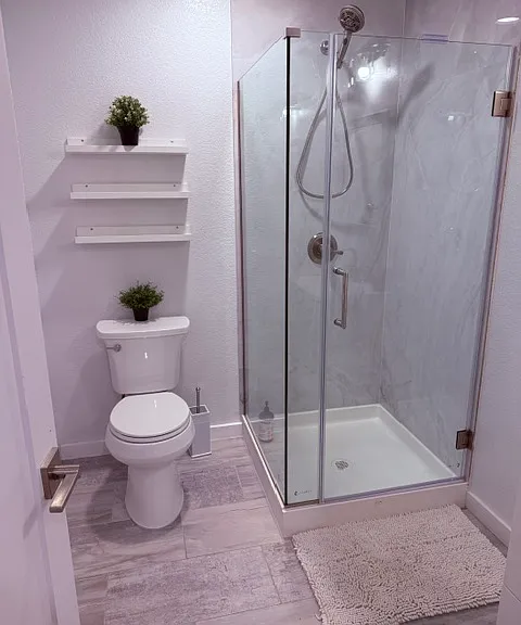 933 Zodo Ave — Photo 3