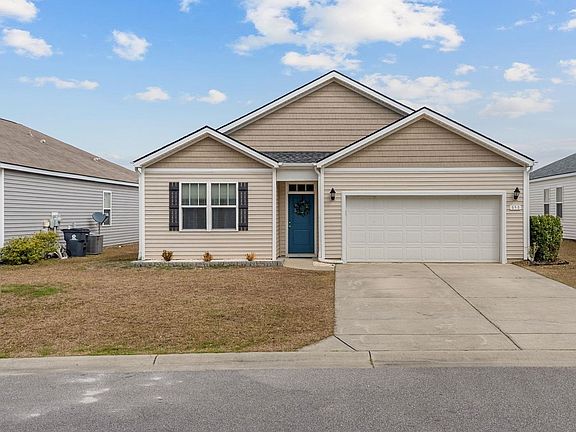 3rd image of 858 Hayes Point Circle