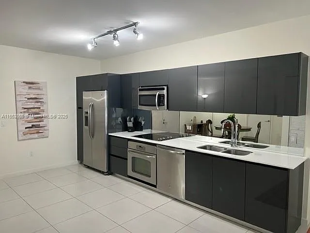 Mybrickell Condo — Photo 4