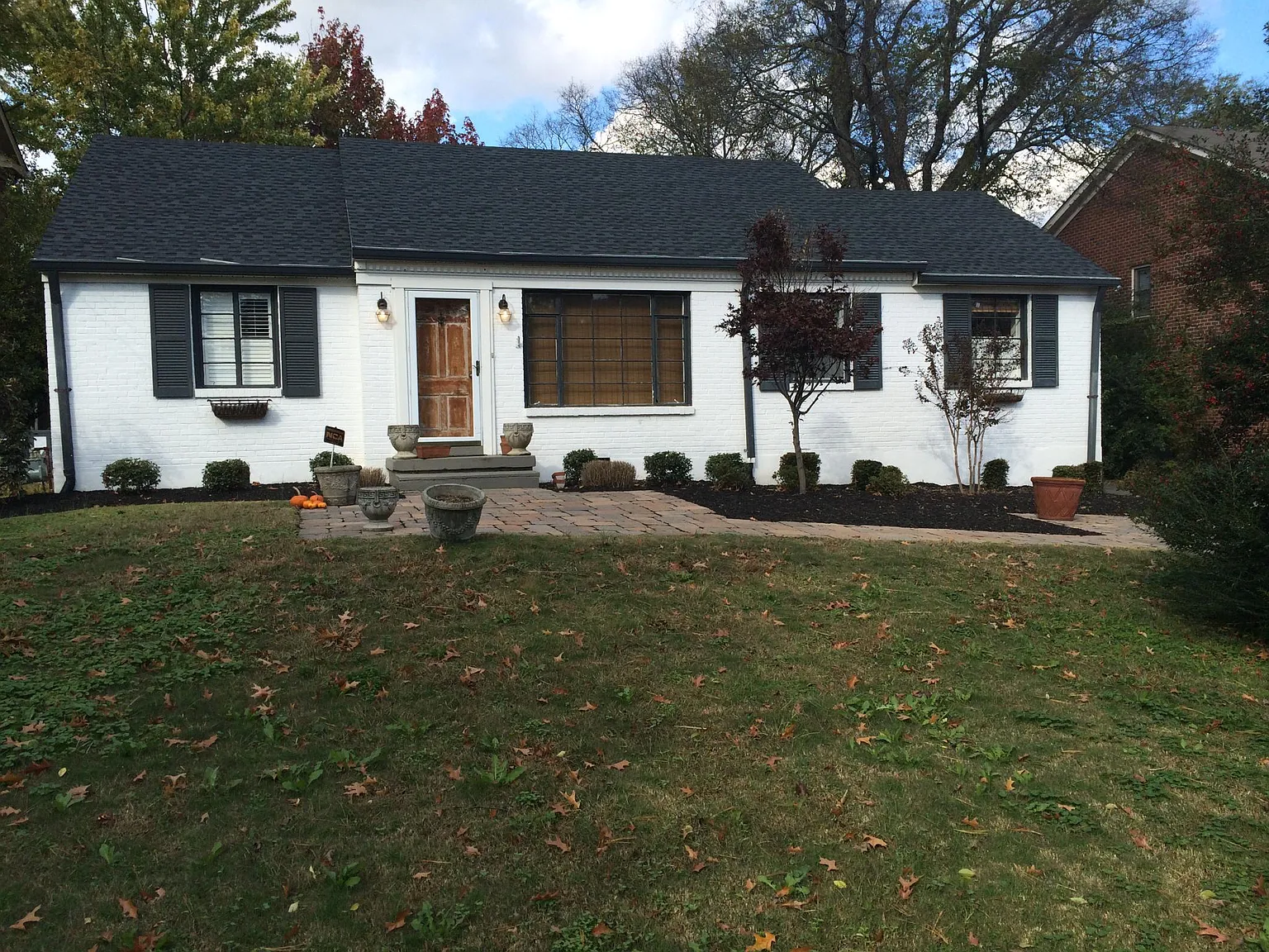 3 bed, 1575 sqft, $3,300 — Photo 2