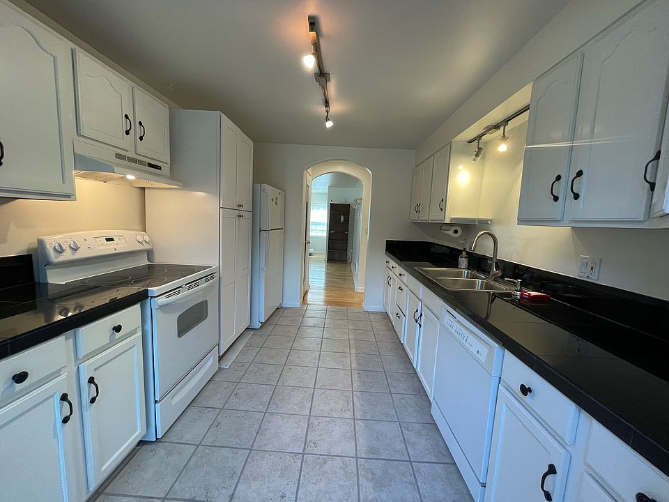 UL Kitchen