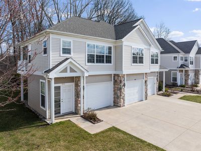 546 Fieldstone Cir N, Chelsea, MI, 48118