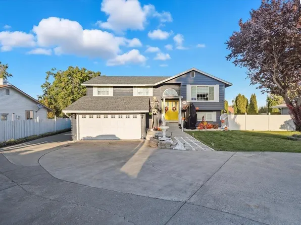 1703 S Kent St, Kennewick, WA 99337