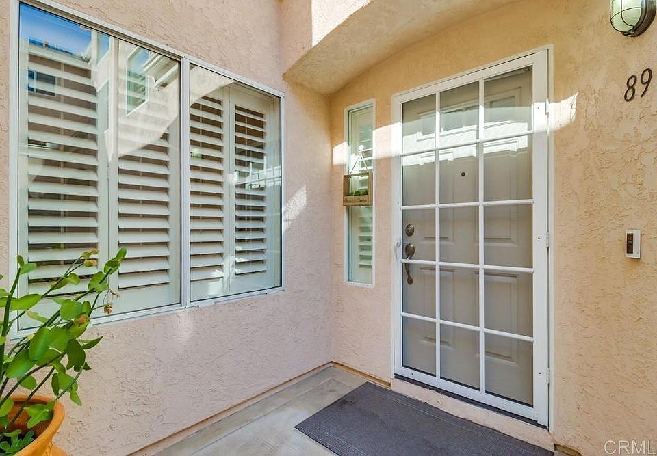 1st image of 417 Sanibelle Cir Unit 89