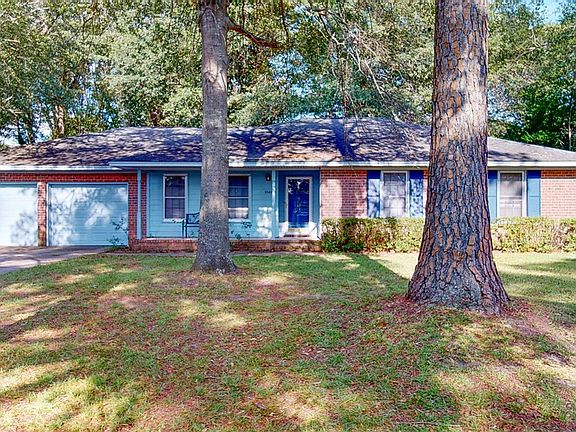 2nd image of 1049 Kentwood Dr