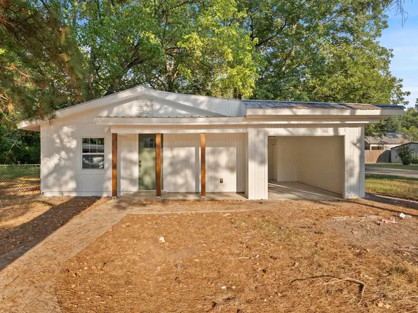 2412 Linwood St, Newport, AR 72112