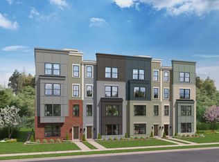 6707 Belcrest Rd, Hyattsville, MD 20782