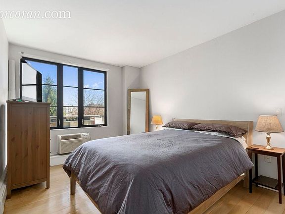 4th image of 527 Court St APT 3B