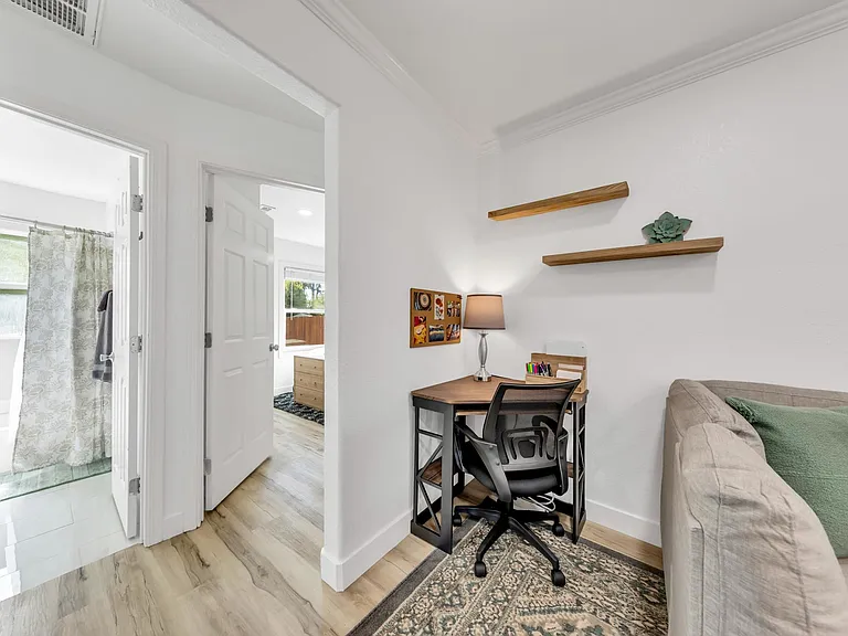 916 Poplar Ave — Photo 37