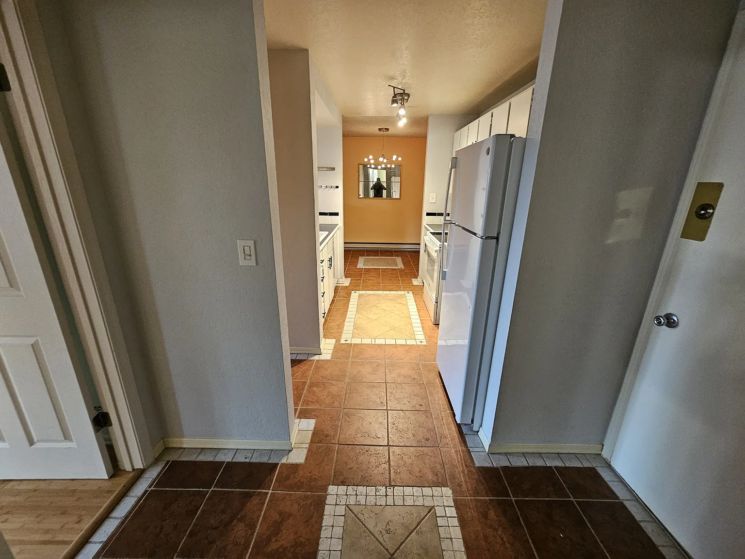 1 bed, 648 sqft, $1,700 — Photo 2