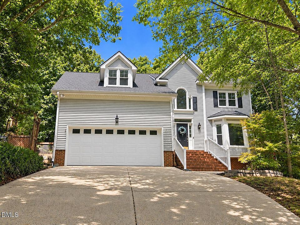 1st image of 4220 Glen Erin Way