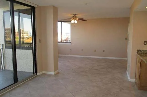 402 Port Royal Way — Photo 50