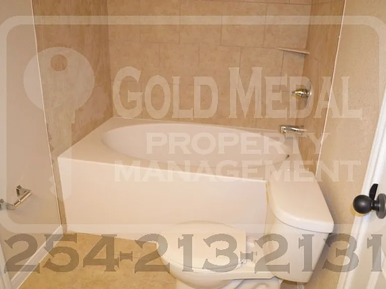 1104 Grace Point Dr — Photo 19