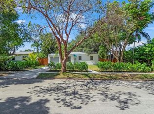 6437 SW 14th St W, Miami, FL 33144